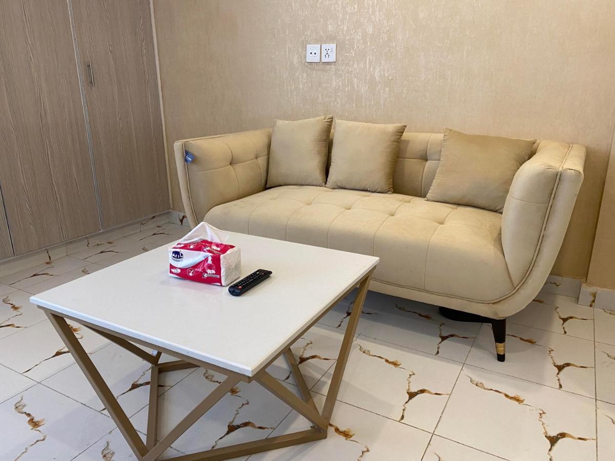 Burj Al Bahria Town Luxury Suites 라호르 외부 사진